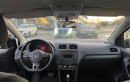 Volkswagen Polo VI (EU Market), 2013 год, 750 000 рублей, 6 фотография