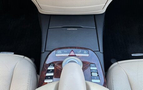 Mercedes-Benz S-Класс, 2007 год, 17 фотография