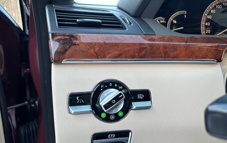 Mercedes-Benz S-Класс, 2007 год, 23 фотография