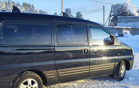 Hyundai H-1 II рестайлинг, 2007 год, 950 000 рублей, 6 фотография