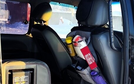 Hyundai H-1 II рестайлинг, 2007 год, 950 000 рублей, 20 фотография