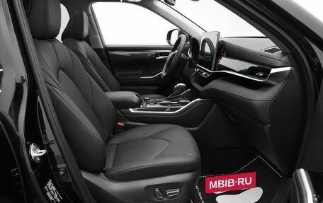 Toyota Highlander, 2025 год, 6 090 000 рублей, 15 фотография