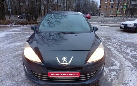 Peugeot 408 I рестайлинг, 2013 год, 460 000 рублей, 3 фотография
