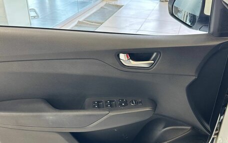 Hyundai Solaris II рестайлинг, 2021 год, 1 797 000 рублей, 11 фотография