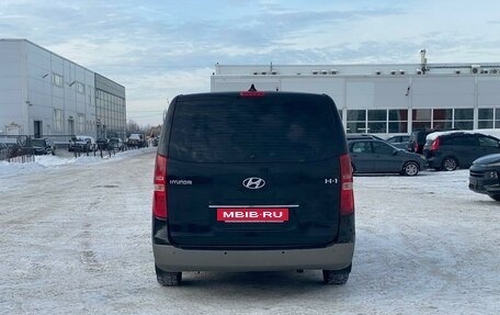 Hyundai H-1 II рестайлинг, 2021 год, 2 349 000 рублей, 5 фотография