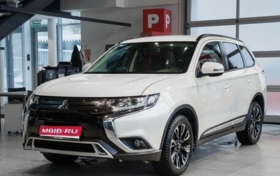 Mitsubishi Outlander III рестайлинг 3, 2022 год, 2 690 000 рублей, 1 фотография