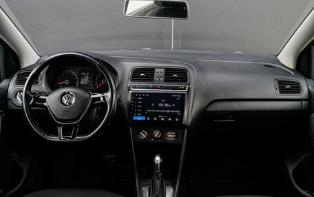 Volkswagen Polo VI (EU Market), 2016 год, 1 099 000 рублей, 14 фотография