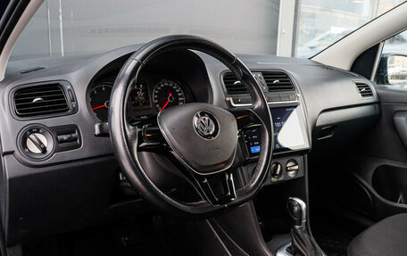 Volkswagen Polo VI (EU Market), 2016 год, 1 099 000 рублей, 15 фотография