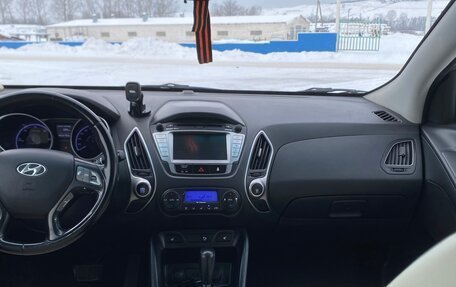Hyundai ix35 I рестайлинг, 2011 год, 1 200 000 рублей, 6 фотография