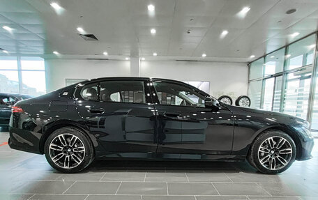 BMW 5 серия, 2025 год, 8 650 000 рублей, 4 фотография