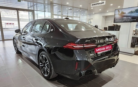 BMW 5 серия, 2025 год, 8 650 000 рублей, 7 фотография