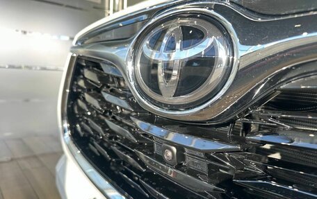 Toyota Highlander, 2025 год, 6 400 000 рублей, 8 фотография