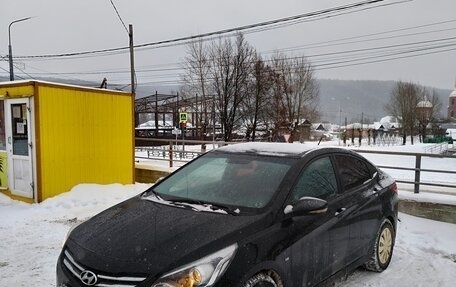 Hyundai Solaris II рестайлинг, 2015 год, 1 100 000 рублей, 1 фотография