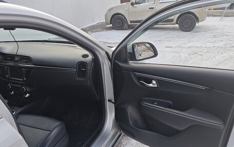 KIA Rio IV, 2019 год, 1 850 000 рублей, 8 фотография