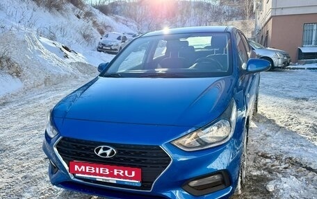 Hyundai Solaris II рестайлинг, 2017 год, 1 450 000 рублей, 2 фотография