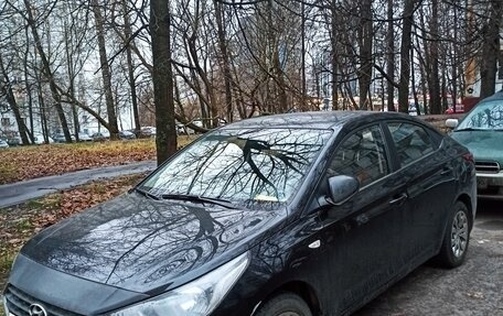 Hyundai Solaris II рестайлинг, 2018 год, 830 000 рублей, 2 фотография