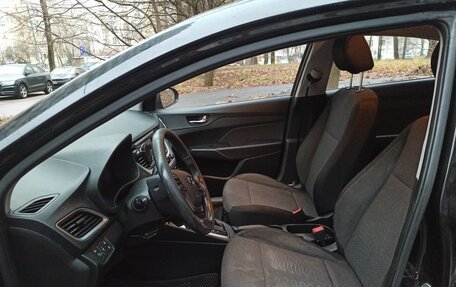 Hyundai Solaris II рестайлинг, 2018 год, 830 000 рублей, 8 фотография