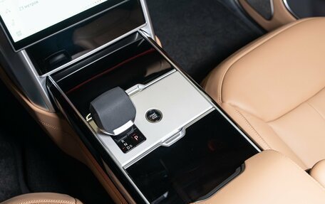 Land Rover Range Rover IV рестайлинг, 2025 год, 26 500 000 рублей, 24 фотография