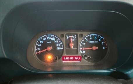 Nissan Cube II, 2003 год, 330 000 рублей, 11 фотография