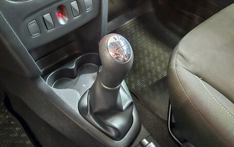 Renault Logan II, 2019 год, 1 190 000 рублей, 14 фотография