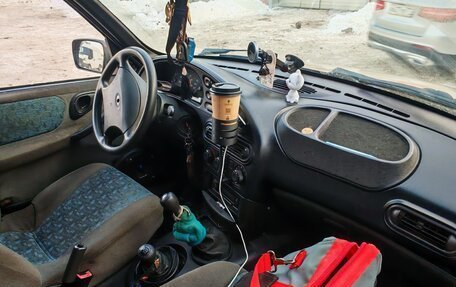 Chevrolet Niva I рестайлинг, 2004 год, 7 фотография