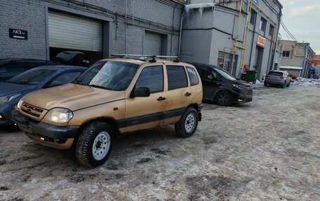 Chevrolet Niva I рестайлинг, 2004 год, 8 фотография
