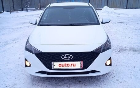 Hyundai Solaris II рестайлинг, 2020 год, 1 400 000 рублей, 1 фотография