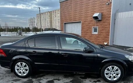 Opel Astra H, 2011 год, 850 000 рублей, 1 фотография