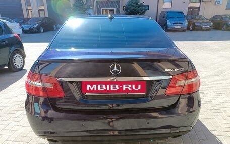 Mercedes-Benz E-Класс, 2011 год, 1 240 000 рублей, 6 фотография