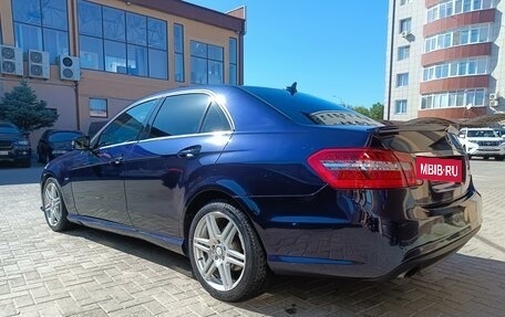 Mercedes-Benz E-Класс, 2011 год, 1 240 000 рублей, 7 фотография