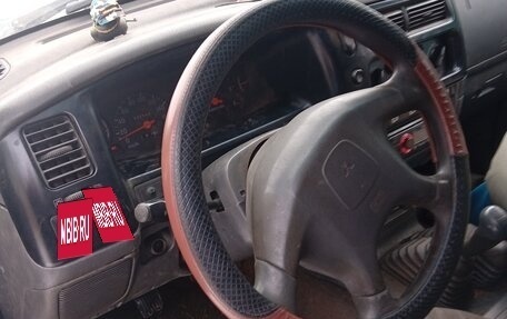 Mitsubishi L200 III рестайлинг, 2001 год, 350 000 рублей, 6 фотография