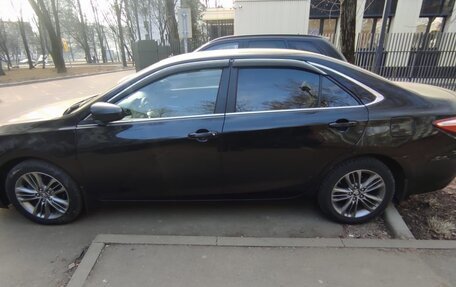 Toyota Camry, 2017 год, 1 650 000 рублей, 4 фотография