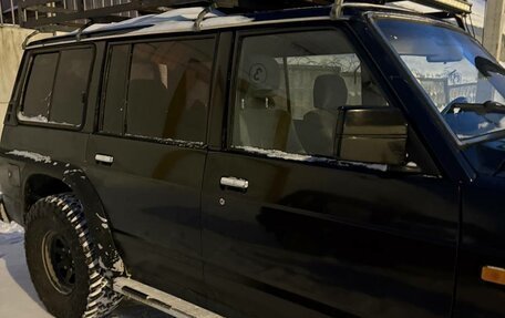 Nissan Patrol, 1993 год, 680 000 рублей, 10 фотография