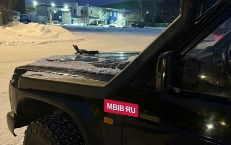 Nissan Patrol, 1993 год, 680 000 рублей, 8 фотография