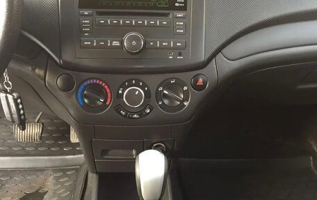 Chevrolet Aveo III, 2010 год, 570 000 рублей, 3 фотография