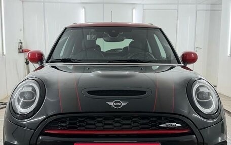 MINI Hatch, 2019 год, 3 700 000 рублей, 2 фотография