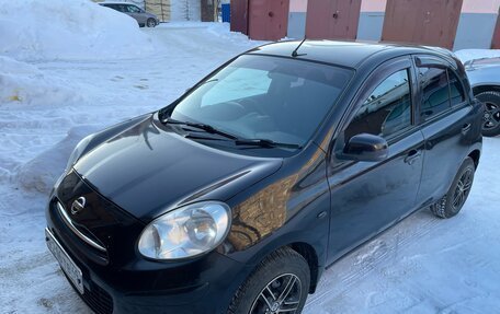 Nissan March IV, 2010 год, 670 000 рублей, 2 фотография