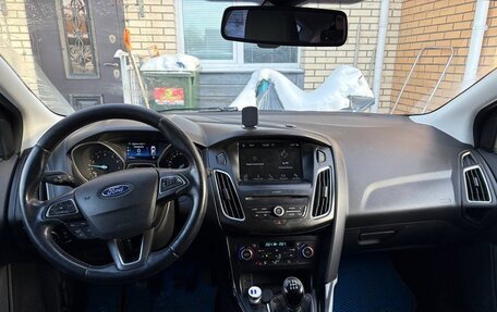 Ford Focus III, 2017 год, 930 000 рублей, 6 фотография