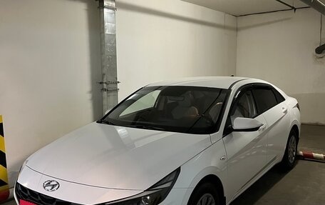 Hyundai Elantra, 2021 год, 1 700 000 рублей, 3 фотография