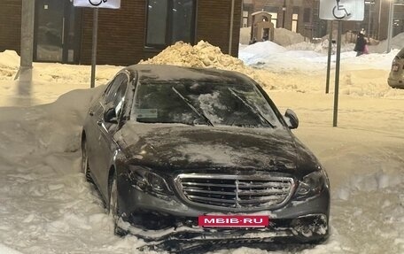 Mercedes-Benz E-Класс, 2016 год, 2 800 000 рублей, 2 фотография