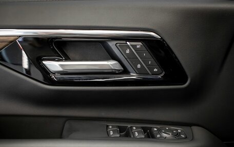 Chevrolet Suburban, 2025 год, 15 453 309 рублей, 16 фотография