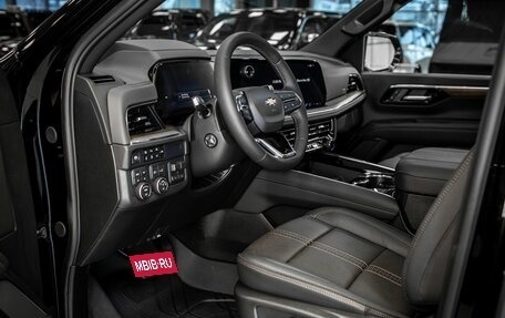 Chevrolet Suburban, 2025 год, 15 453 309 рублей, 12 фотография