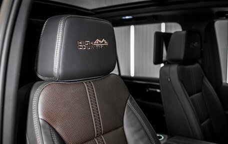 Chevrolet Suburban, 2025 год, 15 453 309 рублей, 28 фотография