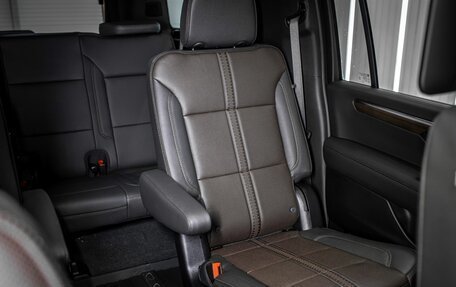 Chevrolet Suburban, 2025 год, 15 453 309 рублей, 30 фотография