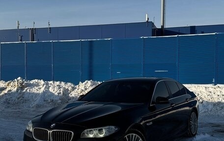 BMW 5 серия, 2014 год, 2 900 000 рублей, 1 фотография
