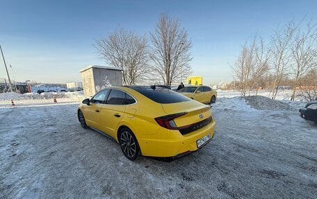 Hyundai Sonata VIII, 2020 год, 2 700 000 рублей, 2 фотография