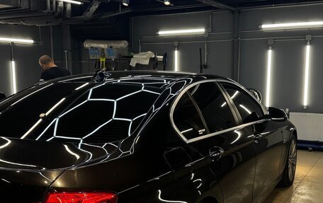 BMW 5 серия, 2014 год, 2 900 000 рублей, 17 фотография