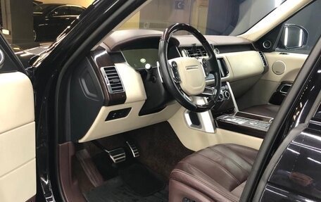 Land Rover Range Rover IV рестайлинг, 2015 год, 4 200 000 рублей, 5 фотография