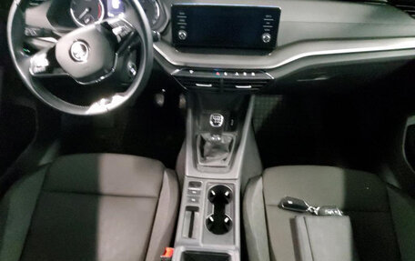 Skoda Octavia IV, 2021 год, 1 862 000 рублей, 9 фотография