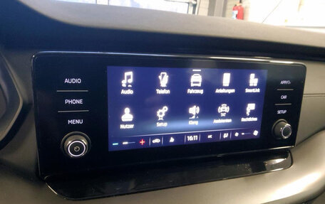 Skoda Octavia IV, 2021 год, 1 862 000 рублей, 11 фотография